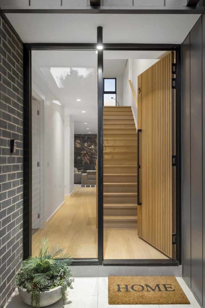 5 3 mervyn 030 692ab660ad478151602273.jpeg.jpeg